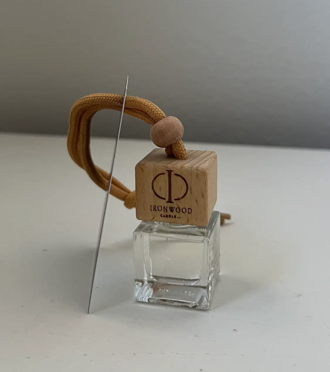 Leather & Smoky Woods Car Diffuser