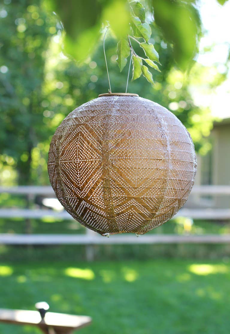 Stella Market 12" Globe Solar Lantern - Bronze
