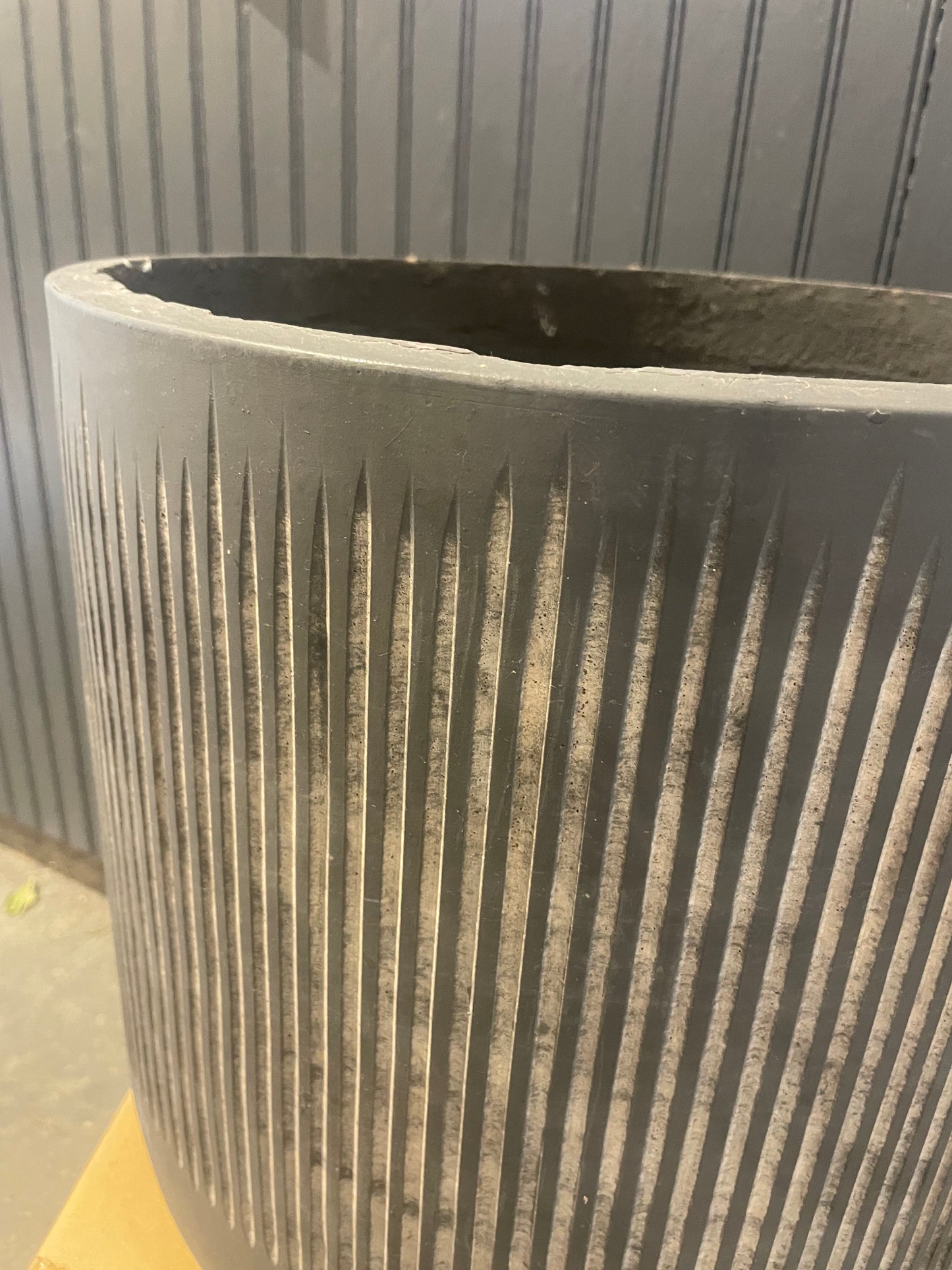 14” Fluted Ribbed Planter