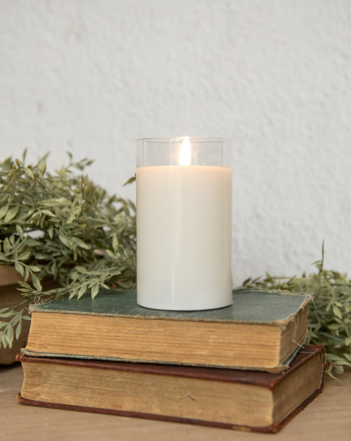 5” Glass 3D Flame Candle