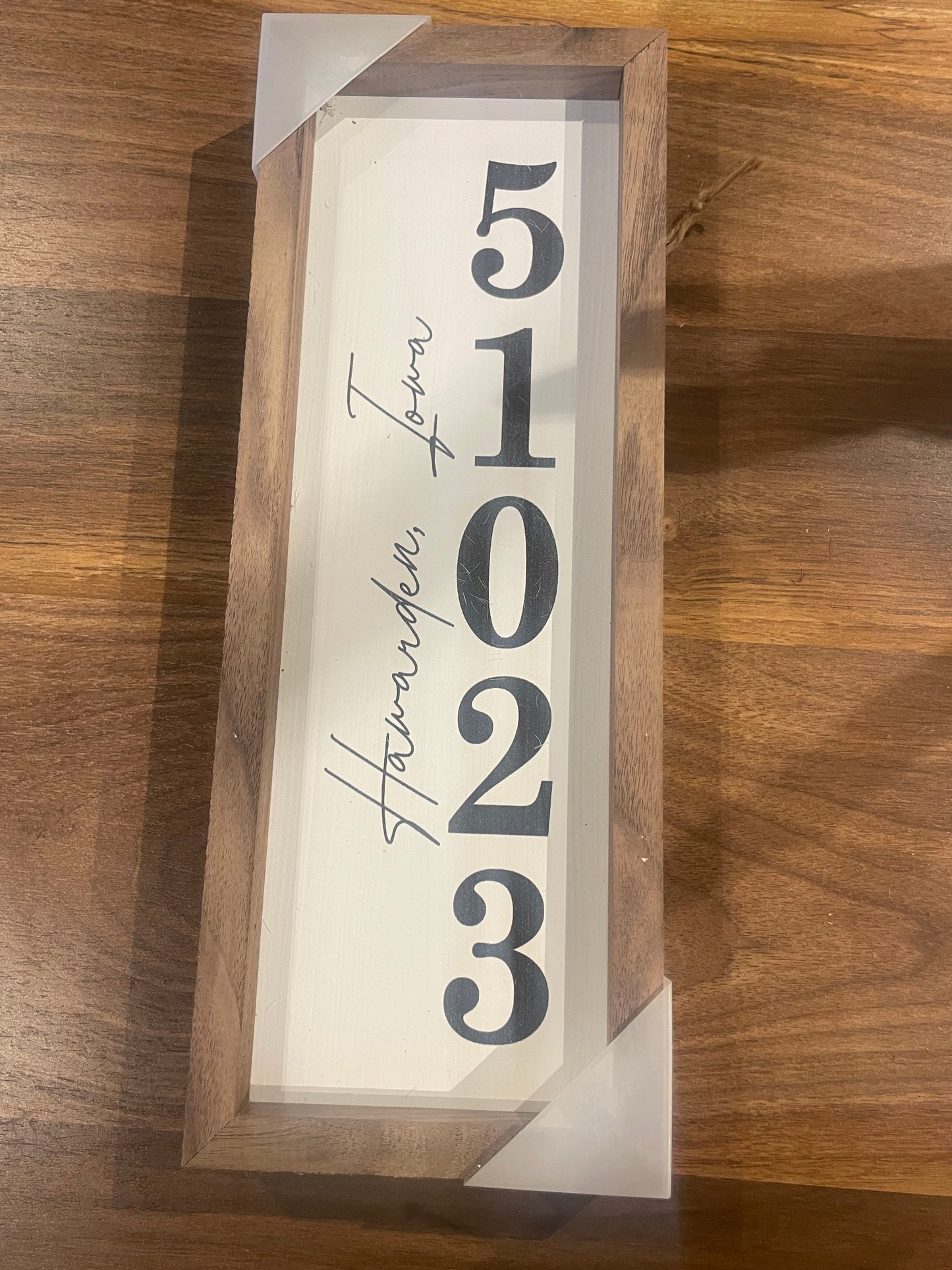 White Vertical Zip Code-Hawarden,IA 51023