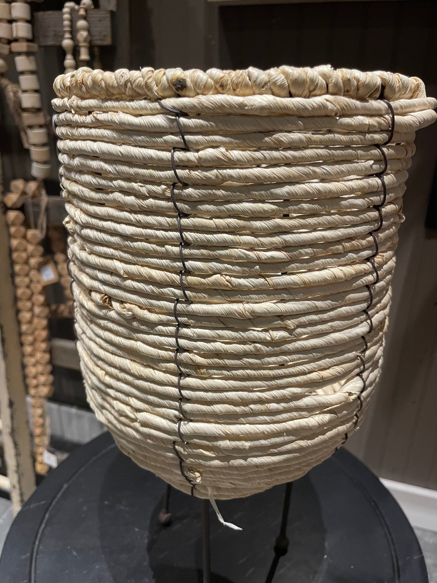 Corn Rope Basket w/Metal Legs