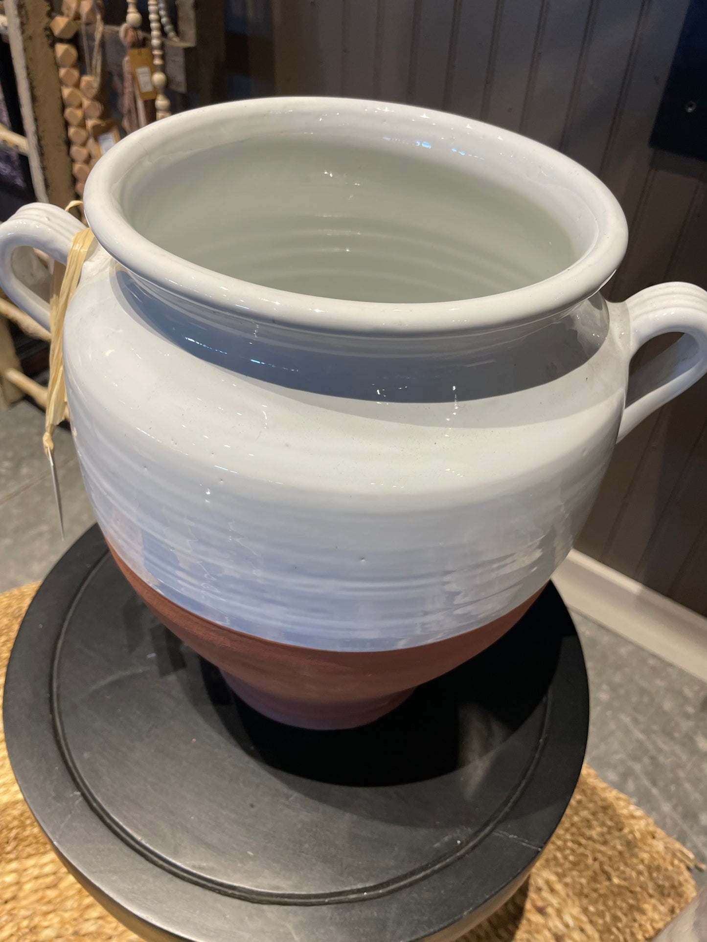 Terracotta/White Pottery w/Handles