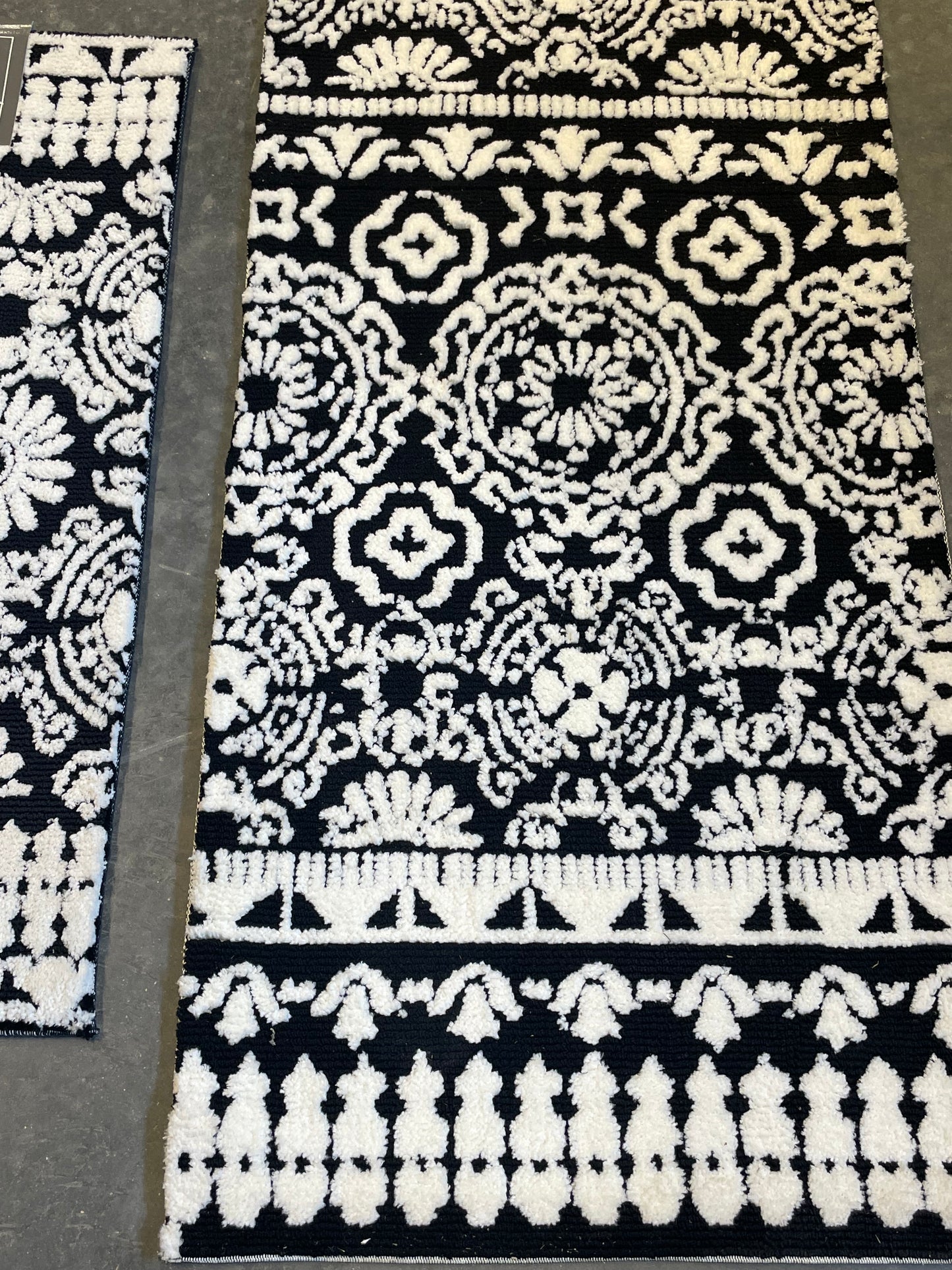Spanish Medallion Rug-21”X54”