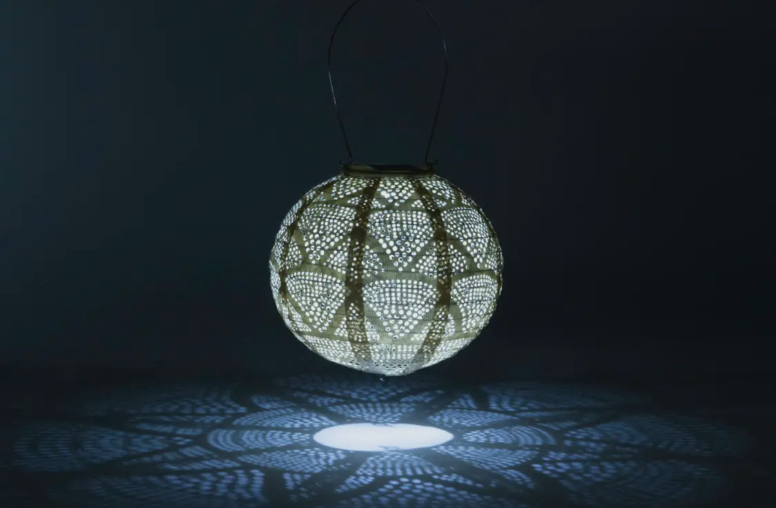 Stella 8” Globe Solar Lantern-Pearl