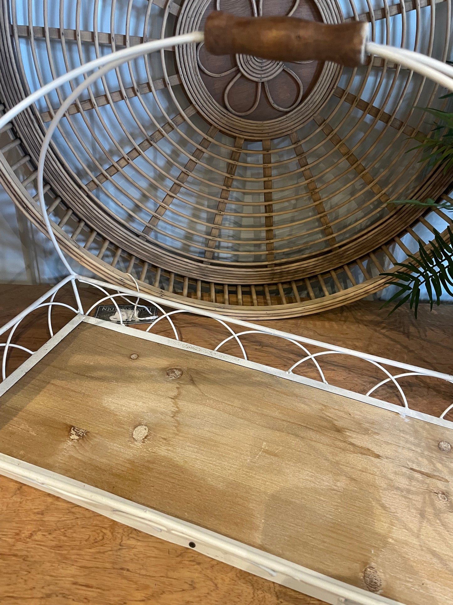 Metal/Wood Tray w/Handle