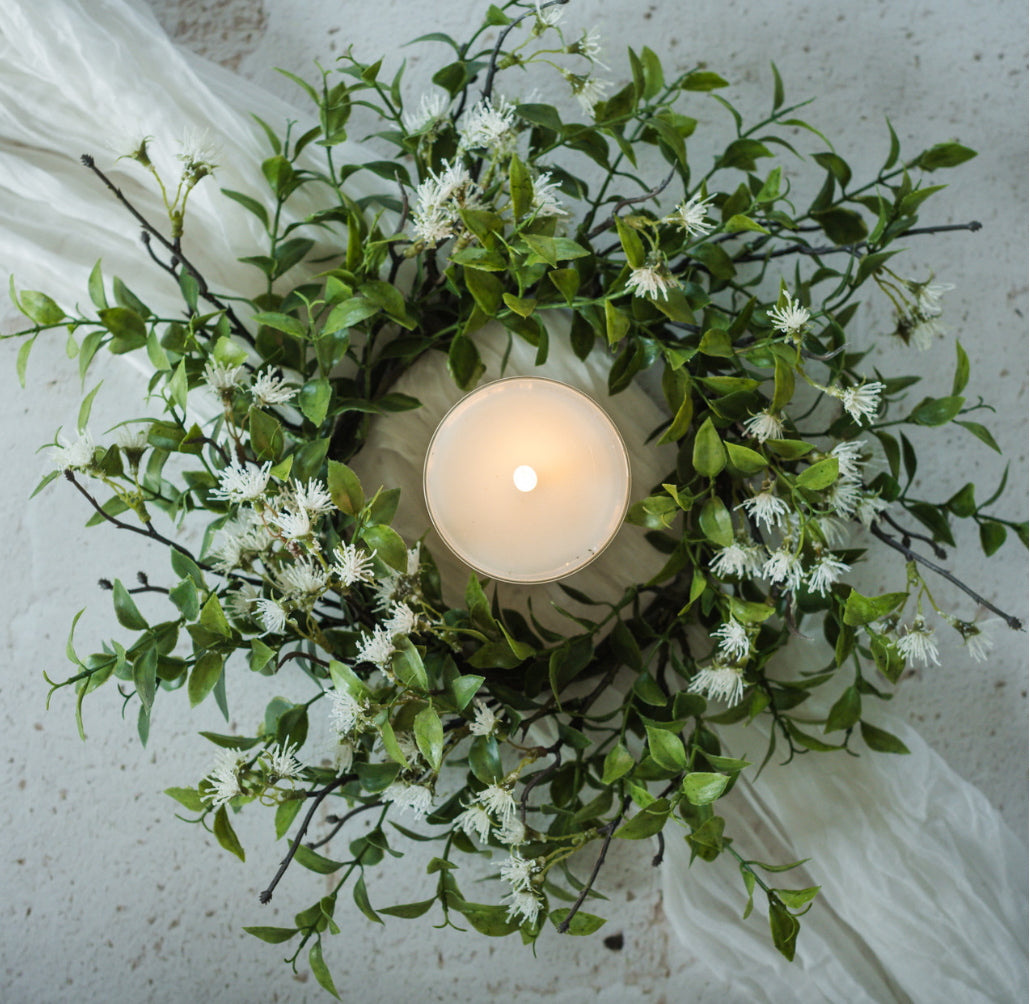 14” Tea Leaf w/White Flowers Candle Ring