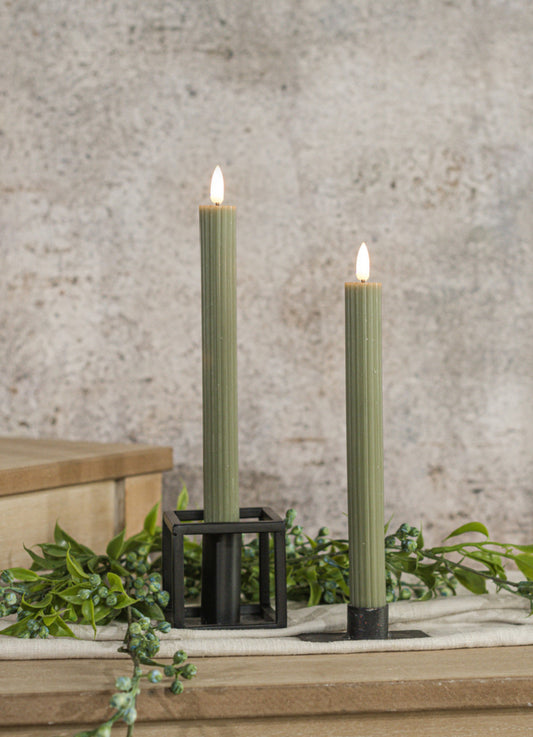 9.5” 3D Flame Grooved Grooved Dark Green Taper Candle