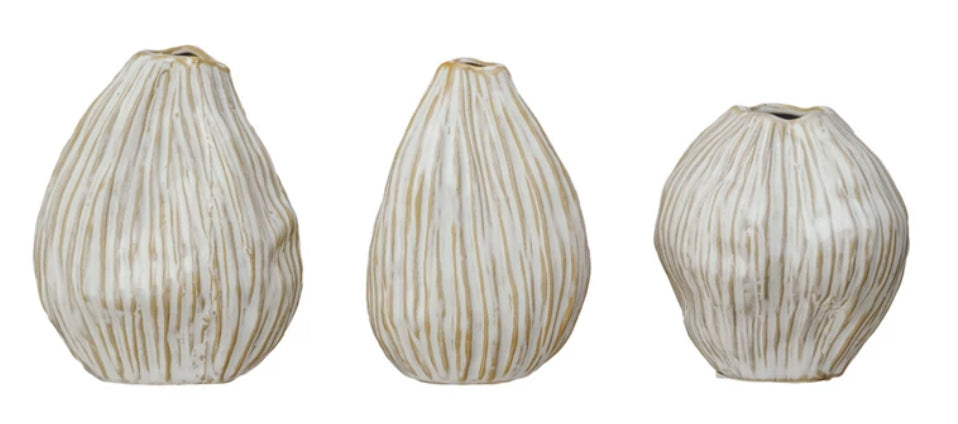 Stoneware Pleated Organic Shaped Vase-2