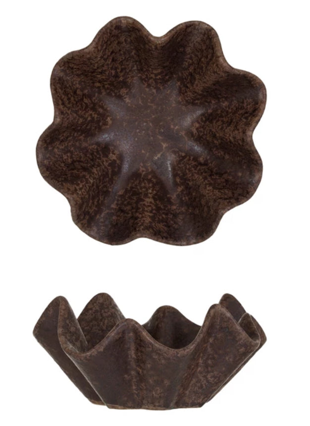 Stoneware Pleated Dish