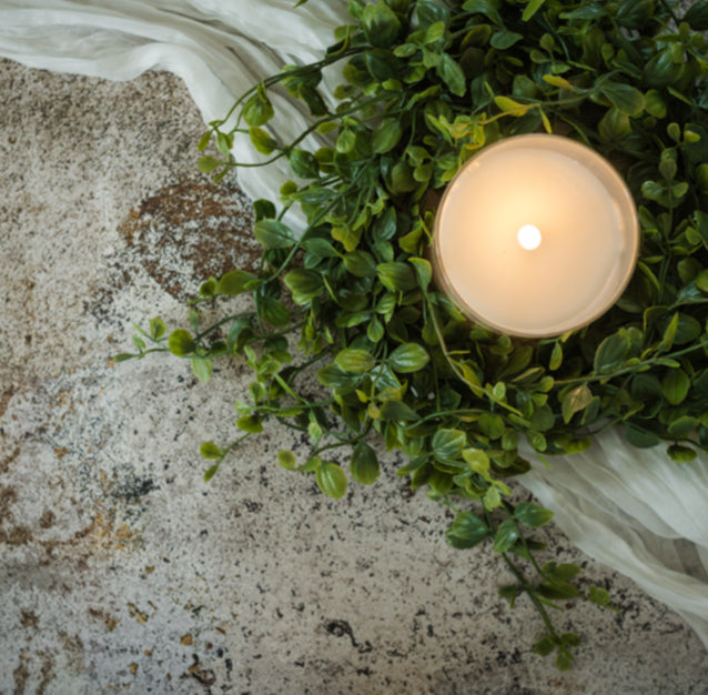 14” Vinca Leaf Candle Ring