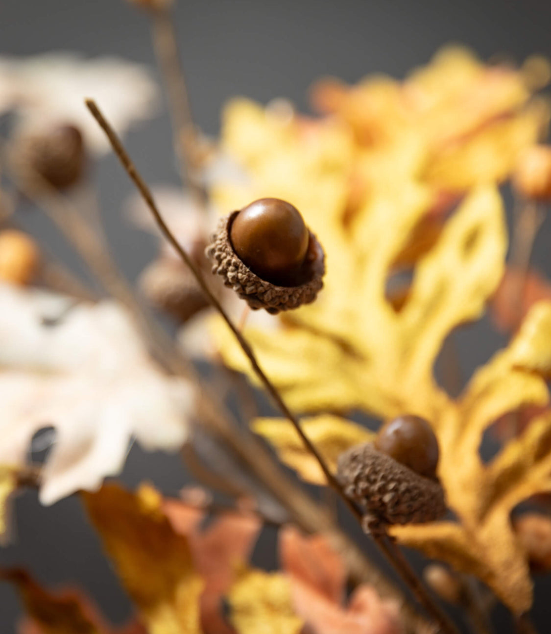 Multi Oak Leaf Pick