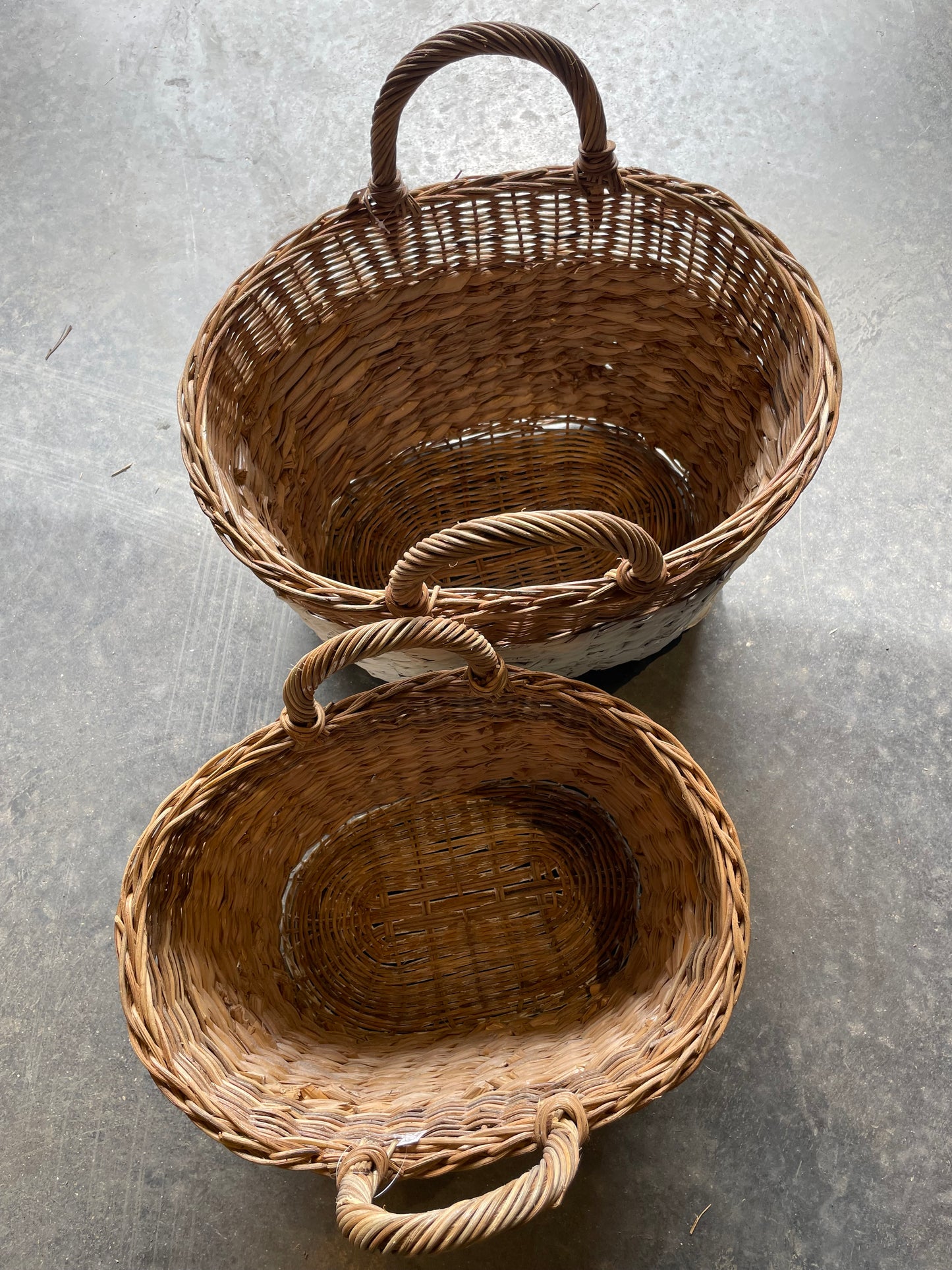 Two-Tone Handled Basket-Lg