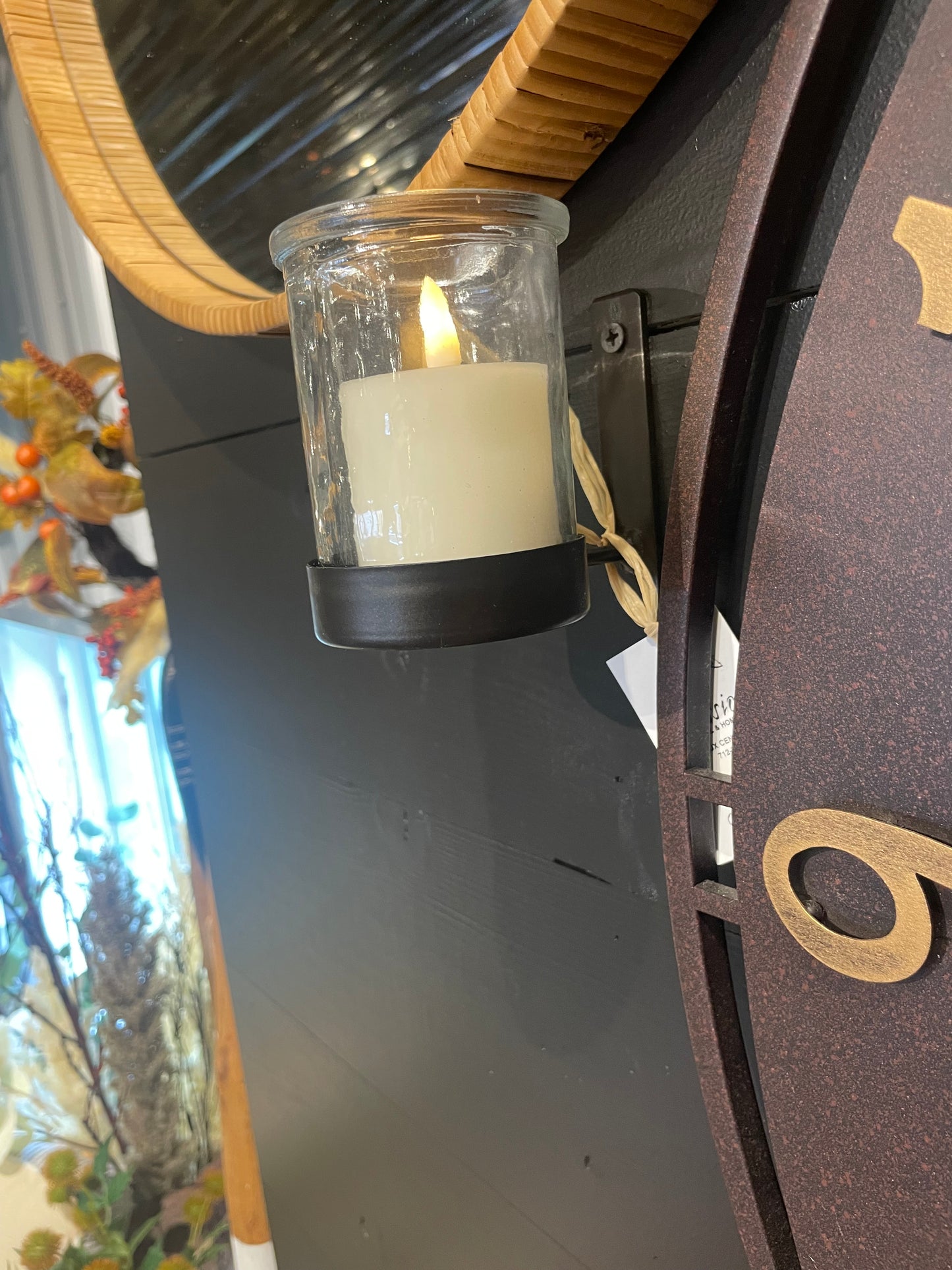 Metal Wall Bracket w/Glass Cylander