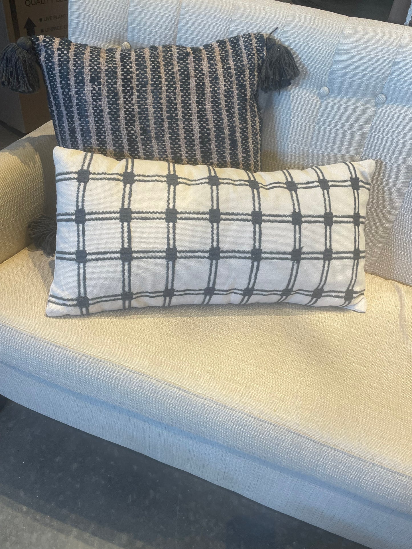 18” WovenCotton Pillow w/Stripes & Tassels