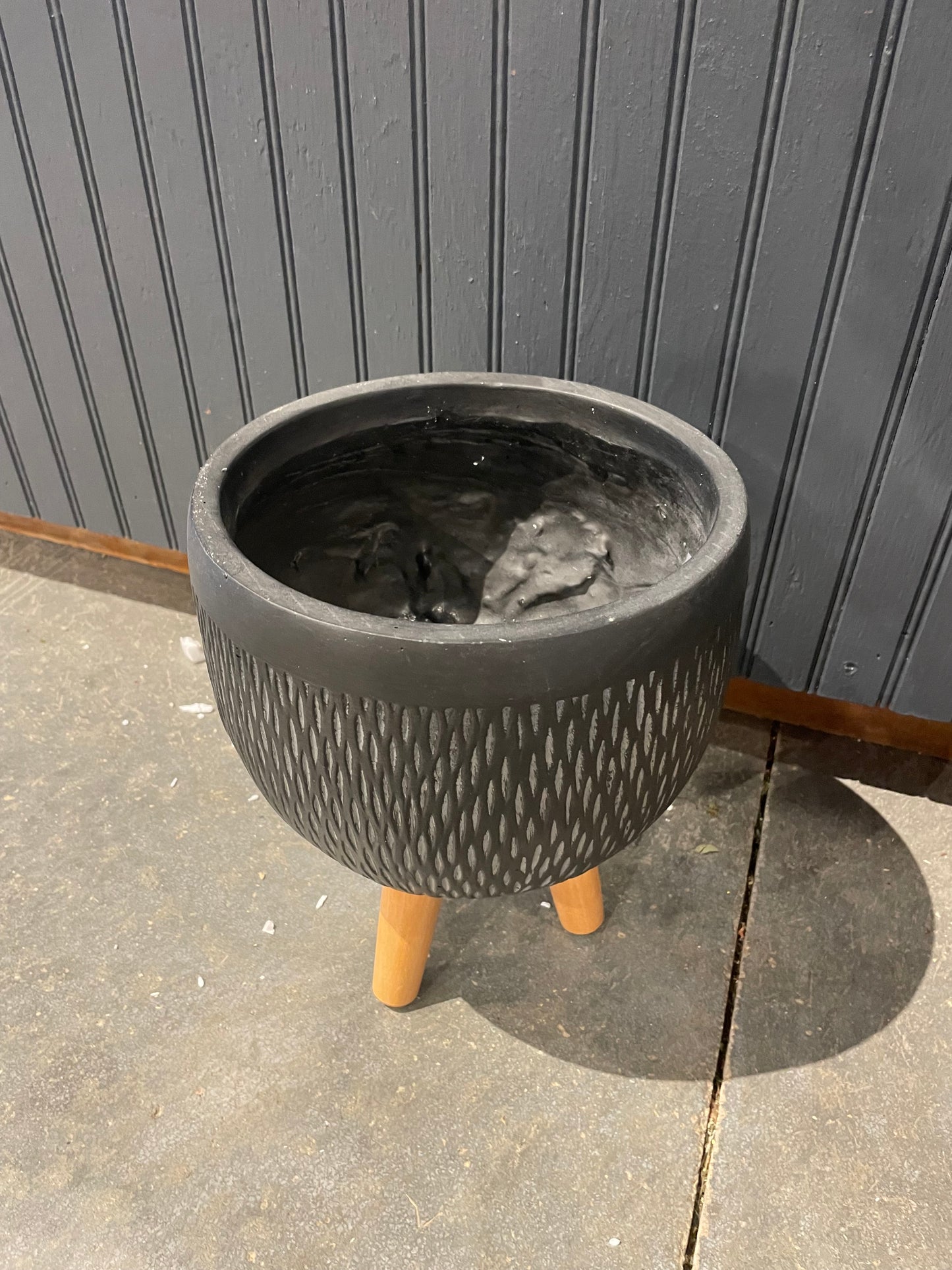 11” Textured Planter w/Wood Legs