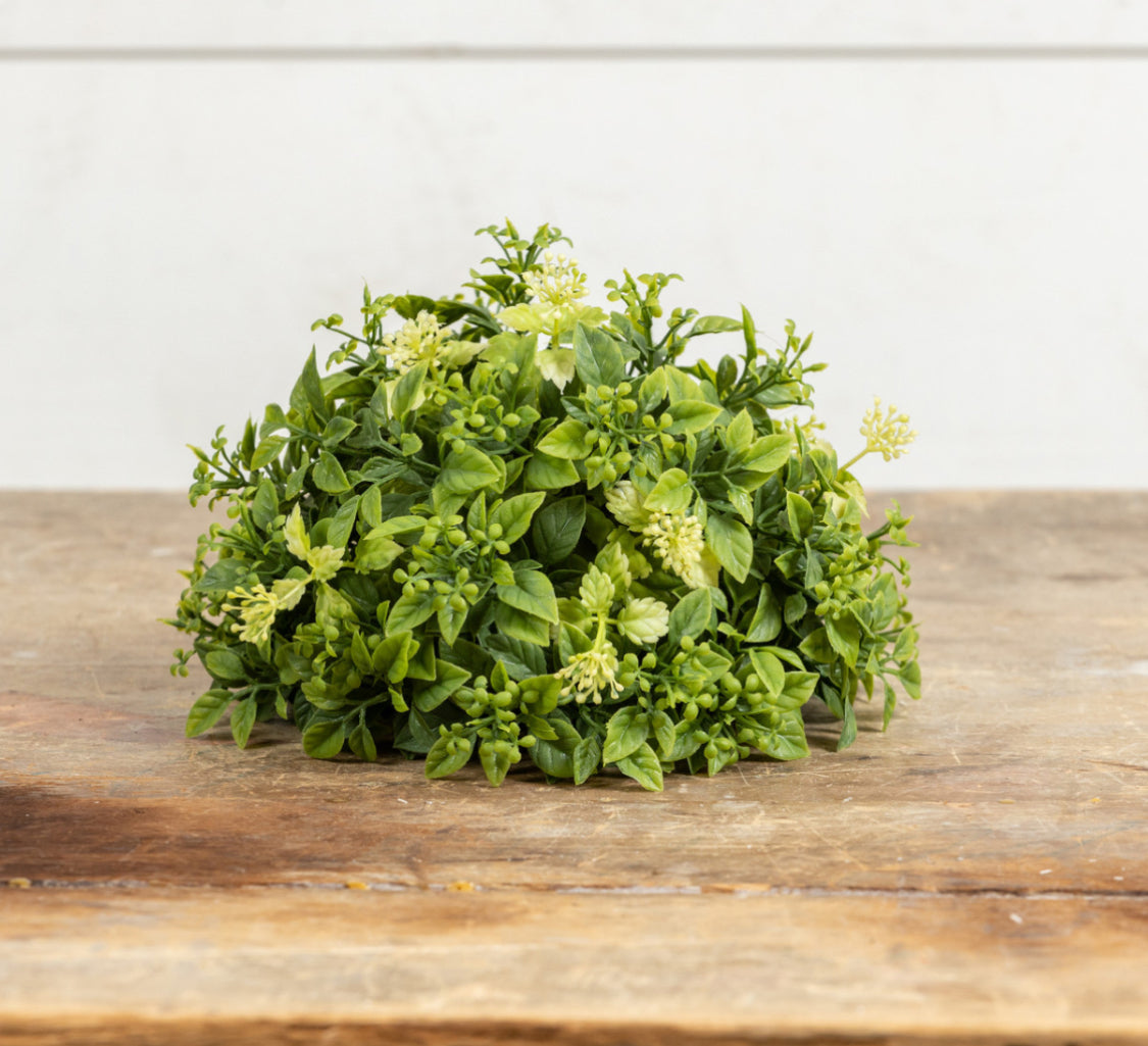 7.5” Pea Leaf & Boxwood Ball