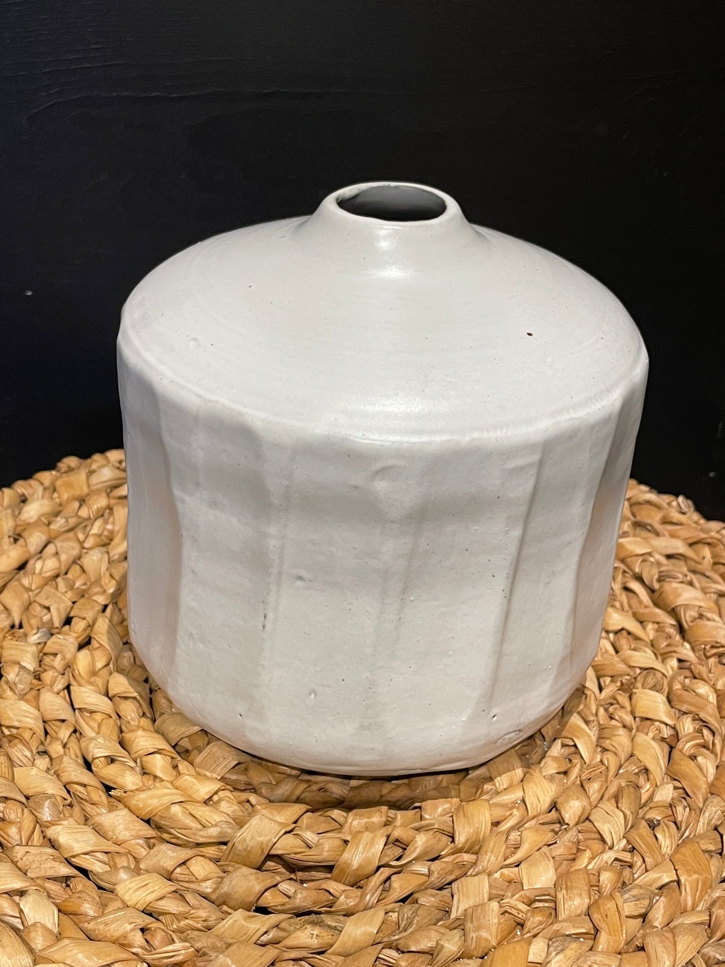 White Ribbed Pottery-Lg