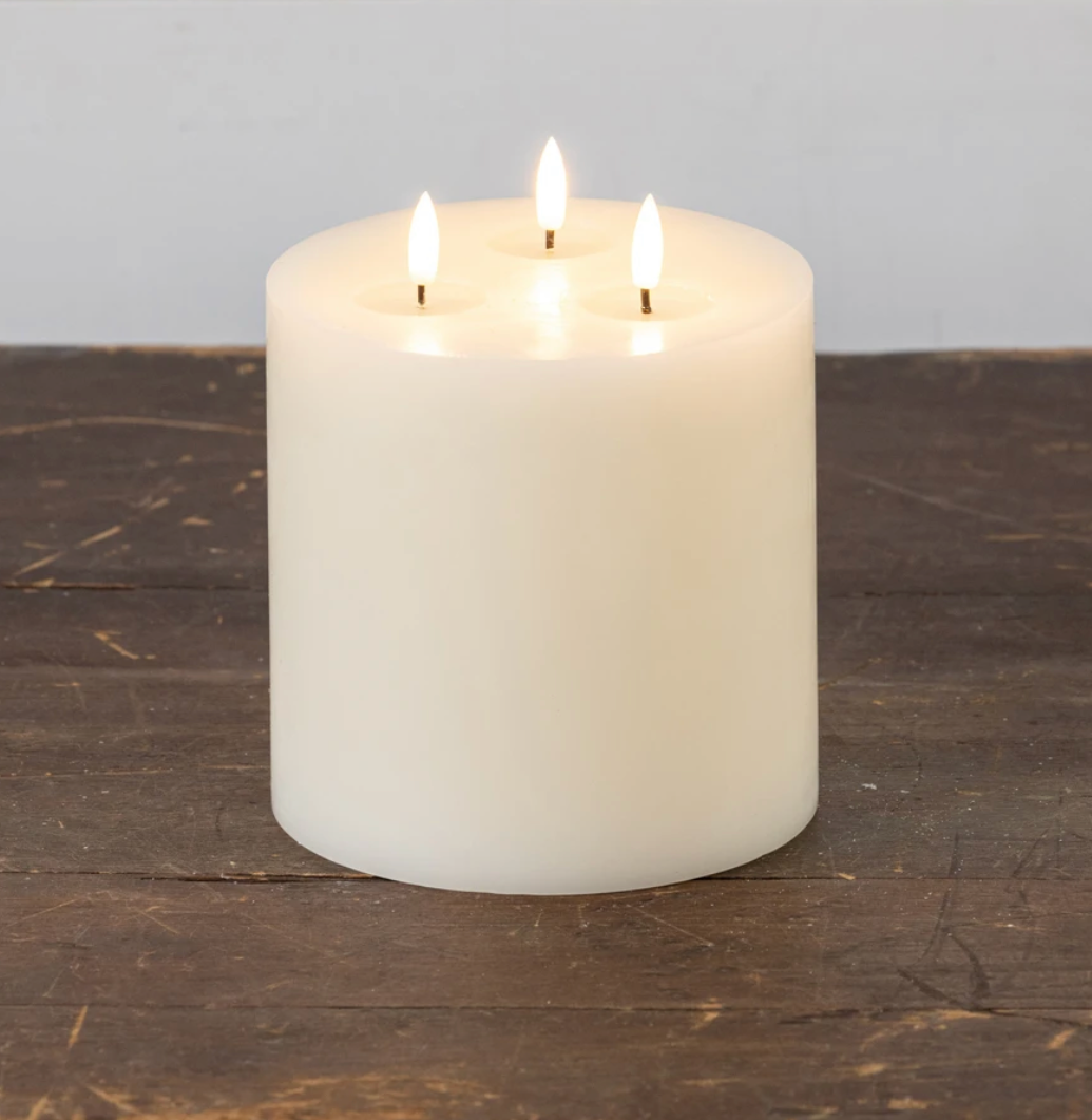 7” Cream 3 Wick 3D Flame Candle