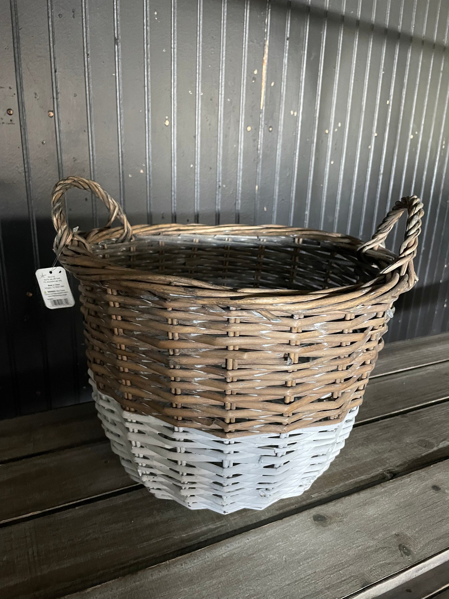 Natural/ White Handled Basket
