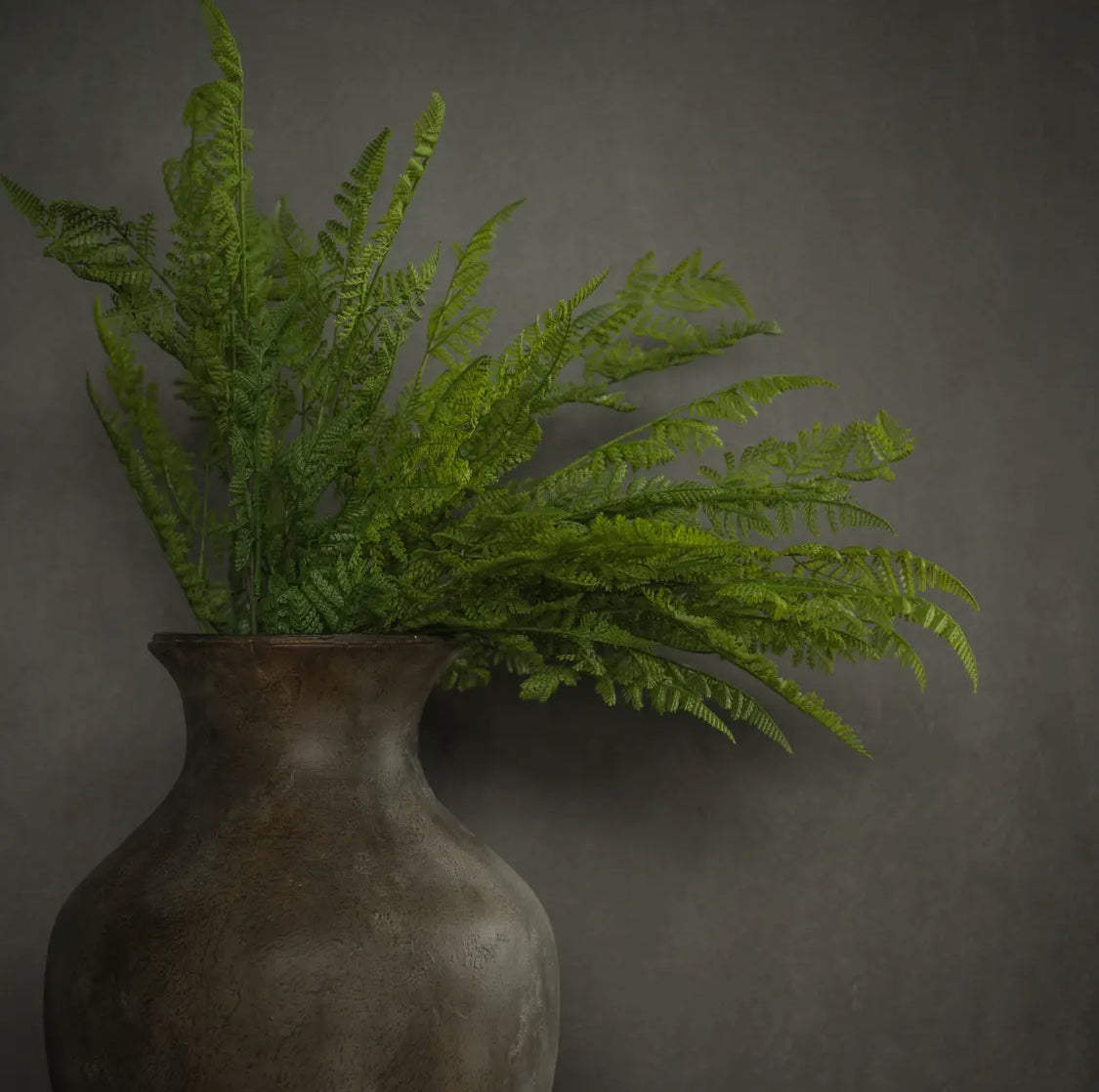 32” Lacey Fern Spray