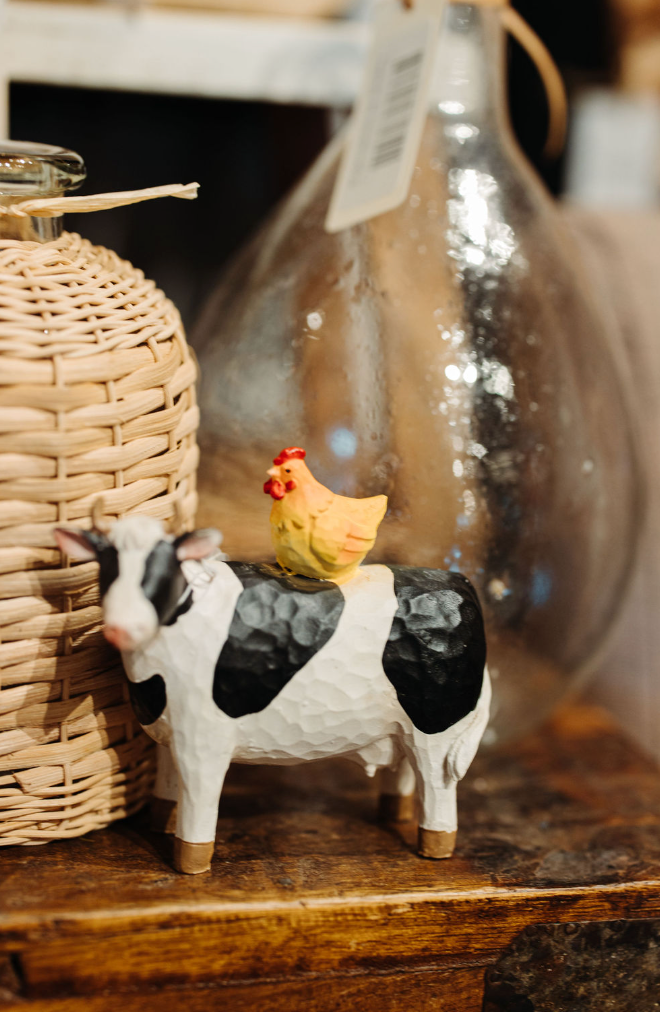 Cow/Chicken Figurine-2 Asst.