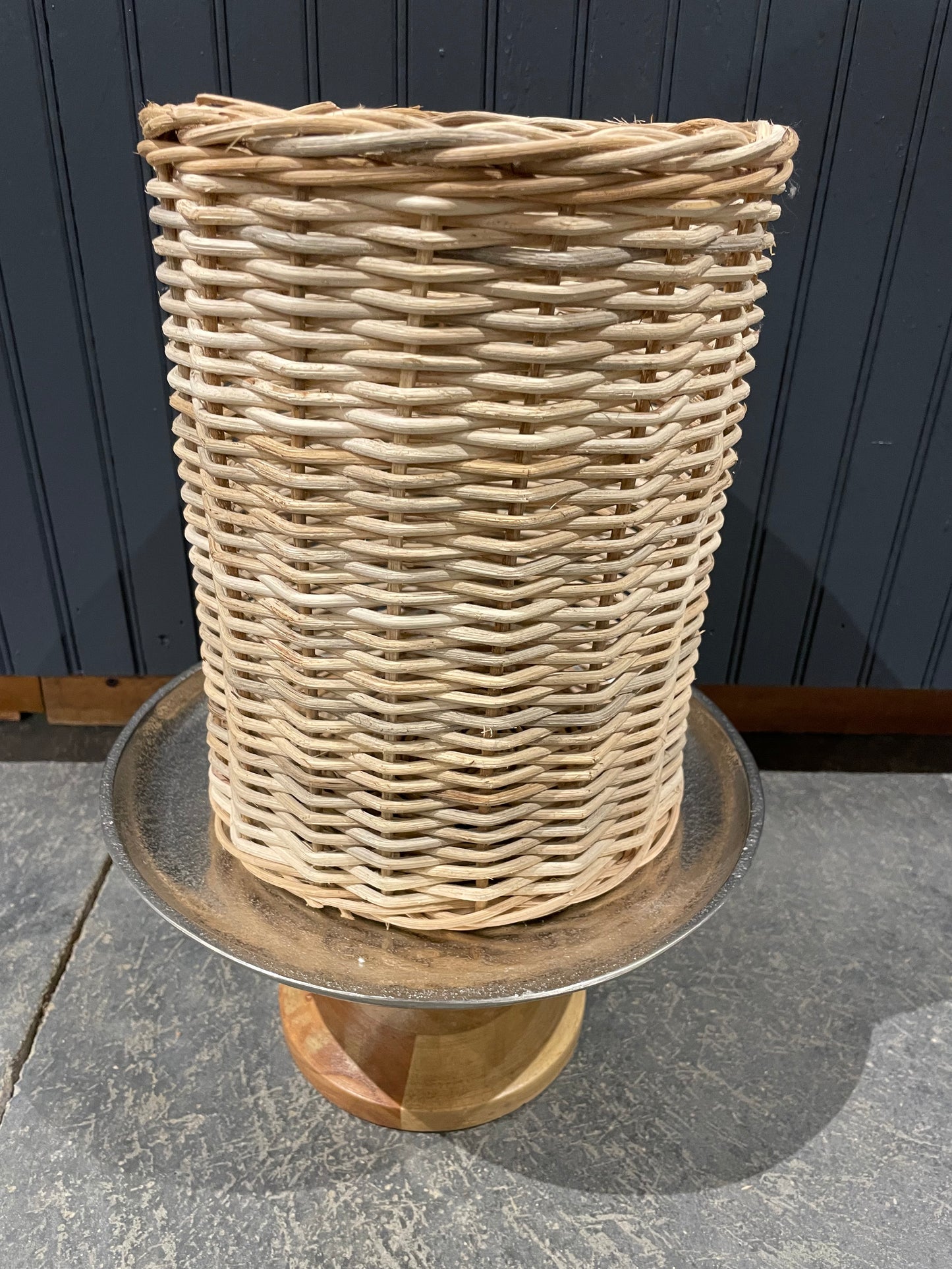 Wicker basket