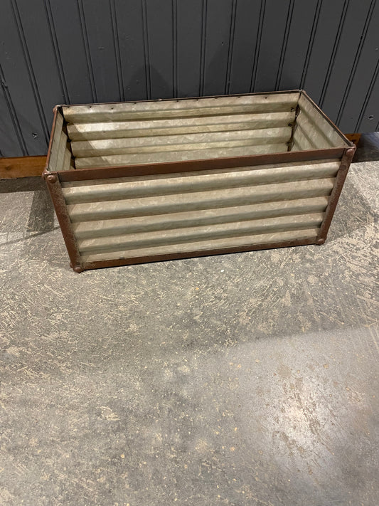 Rectangular corrugated rustic tin