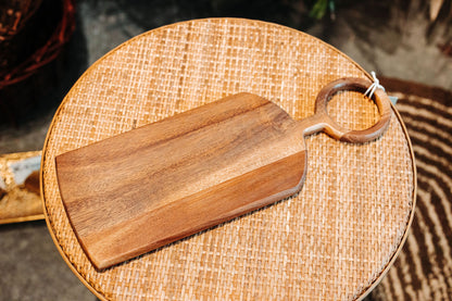 Cutting Board w/Handle