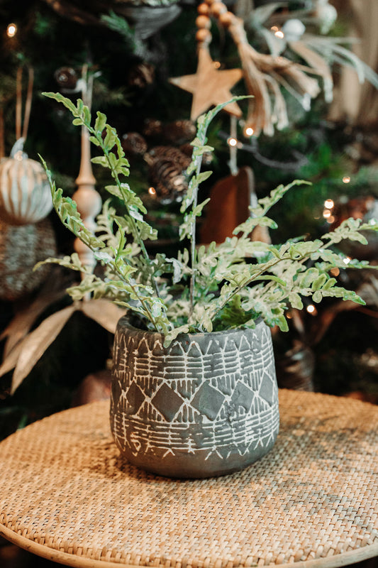 Naima Pottery w/Fern