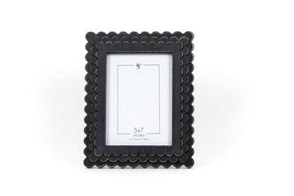 Wood Scallop photo frame for 5x7 pic, black  - 17026