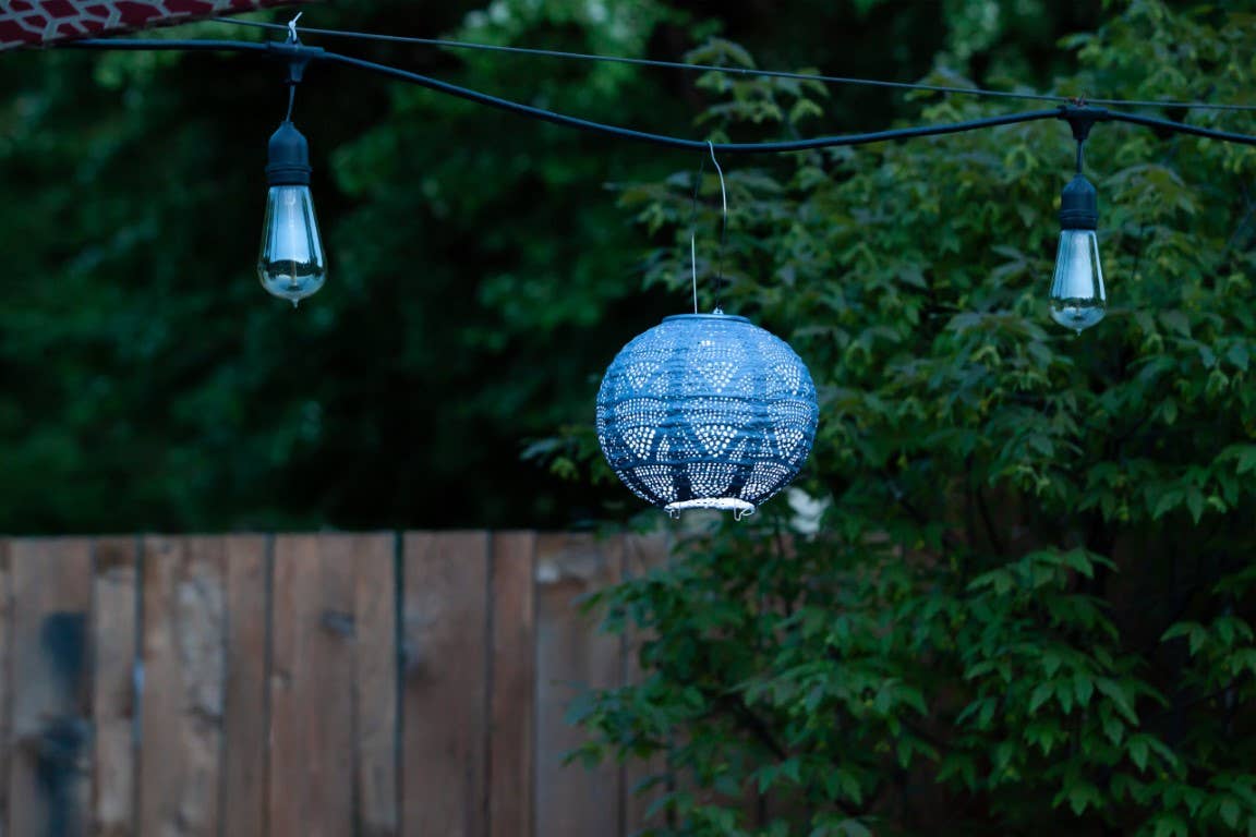 Stella Globe 8" Solar Lantern - Metallic Blue