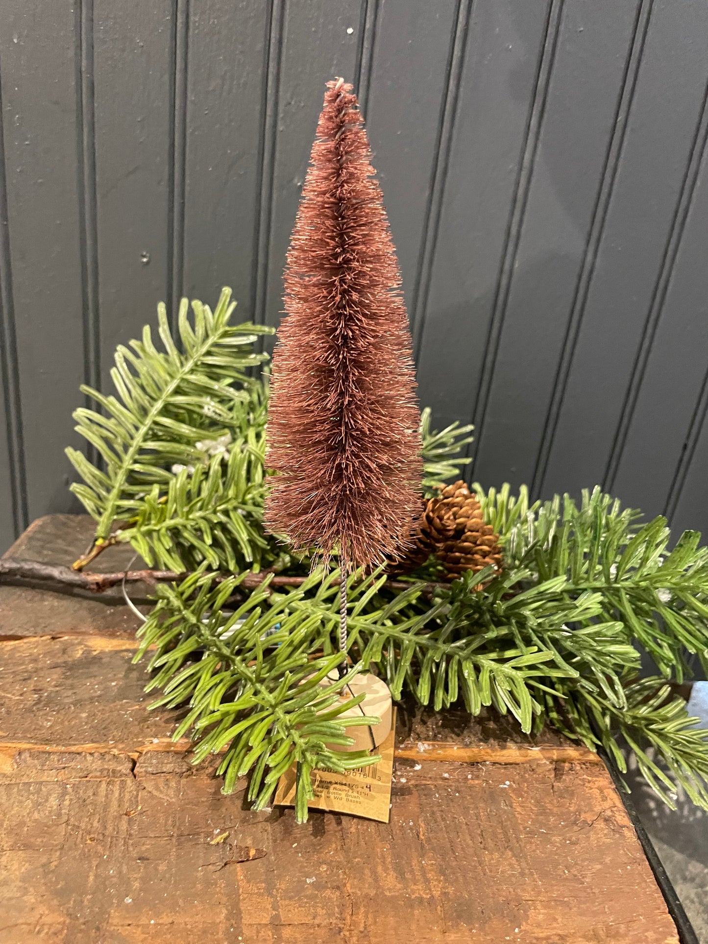 Small Sisal Bottle Brush Tree
