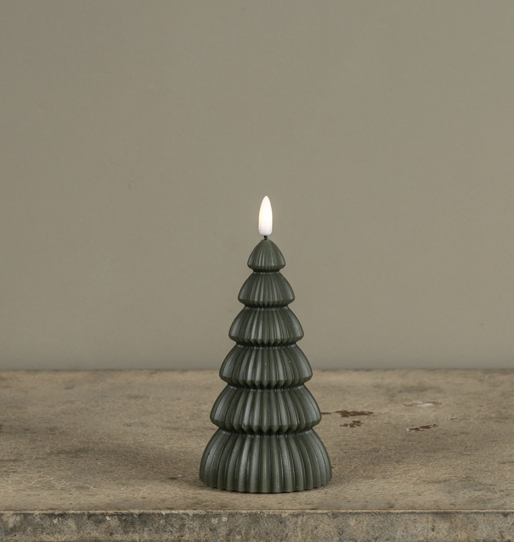 6” Noble Dark Green Tree 3D Flame Candle