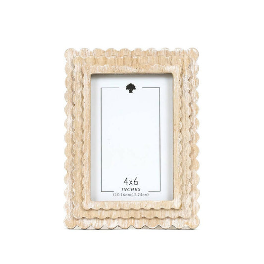 Wood scallop photo frame for 4x6 pic, natural - 17023