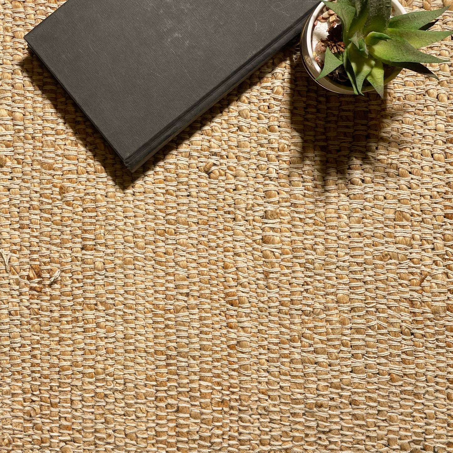Jute Chindi Rug-Natural Jute-2'x3'.