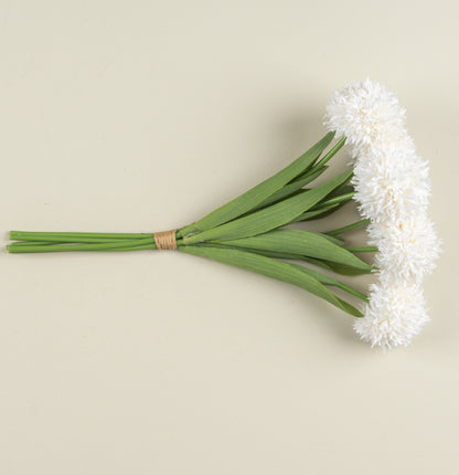 16.5” White Mum Bundle