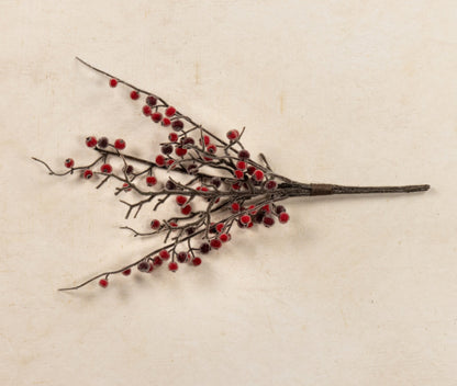 19” Frozen Red Berry Bundle