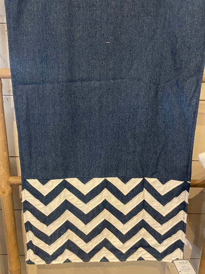 Navy/White Chevron Table Runner