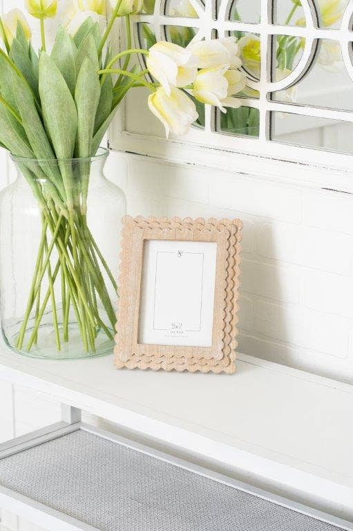 Wood photo frame SCALLOP for 5x7 pic, natural - 17028