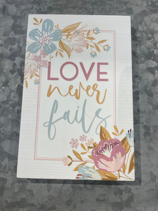 Love never fails Keepsake Card