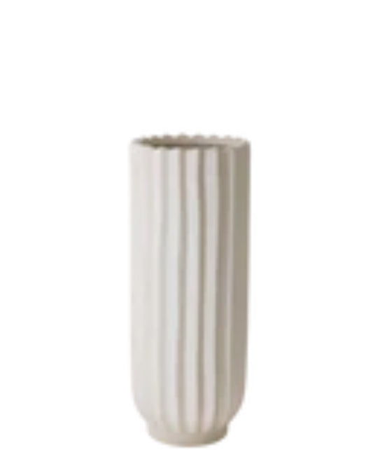 5.5” Polyresin Vase