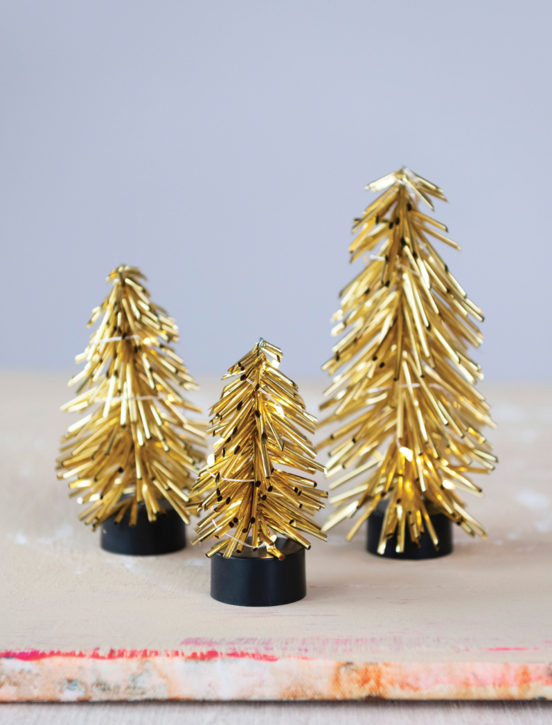 Gold Plastic Tree w/10 LED Lights