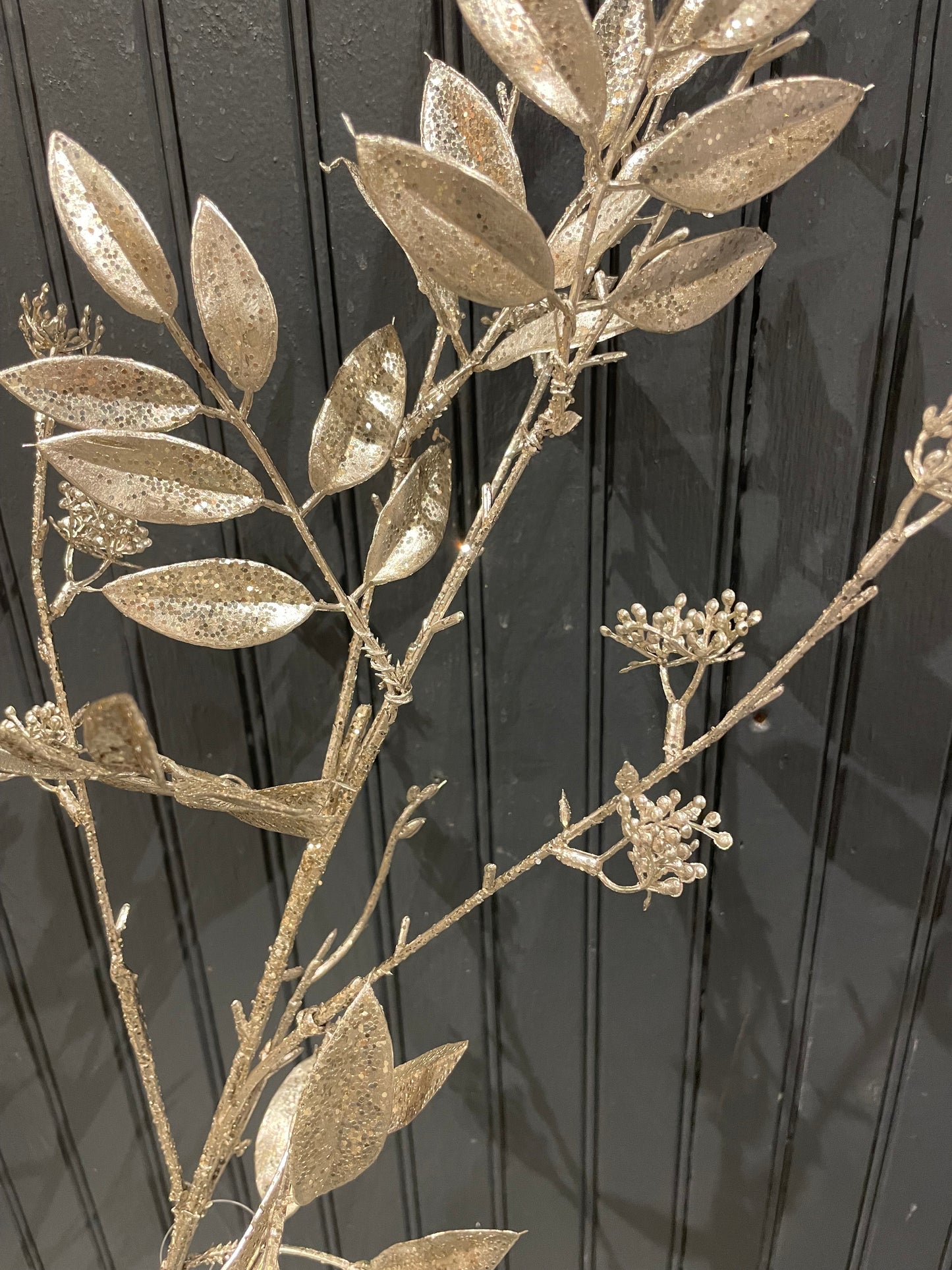 Pewter Leaf/Seed Spray