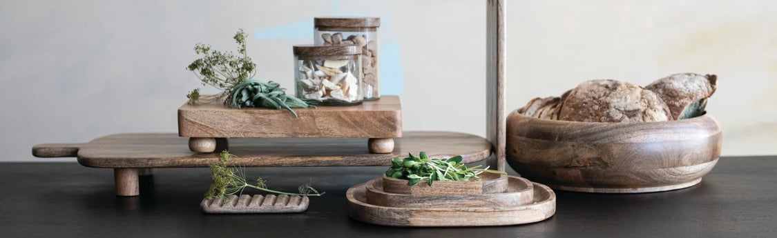 Mango Wood Footed Cheese/ Serving Board