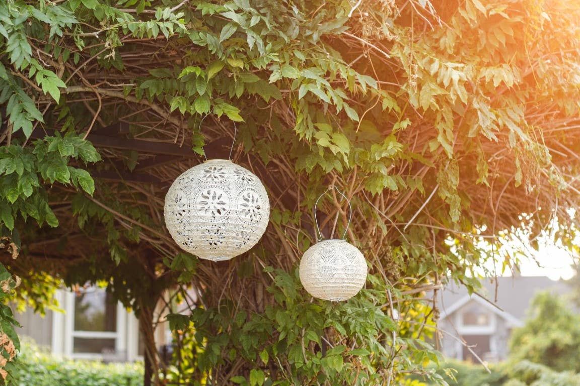 Stella Boho 12" Globe Solar Lantern - Pearl