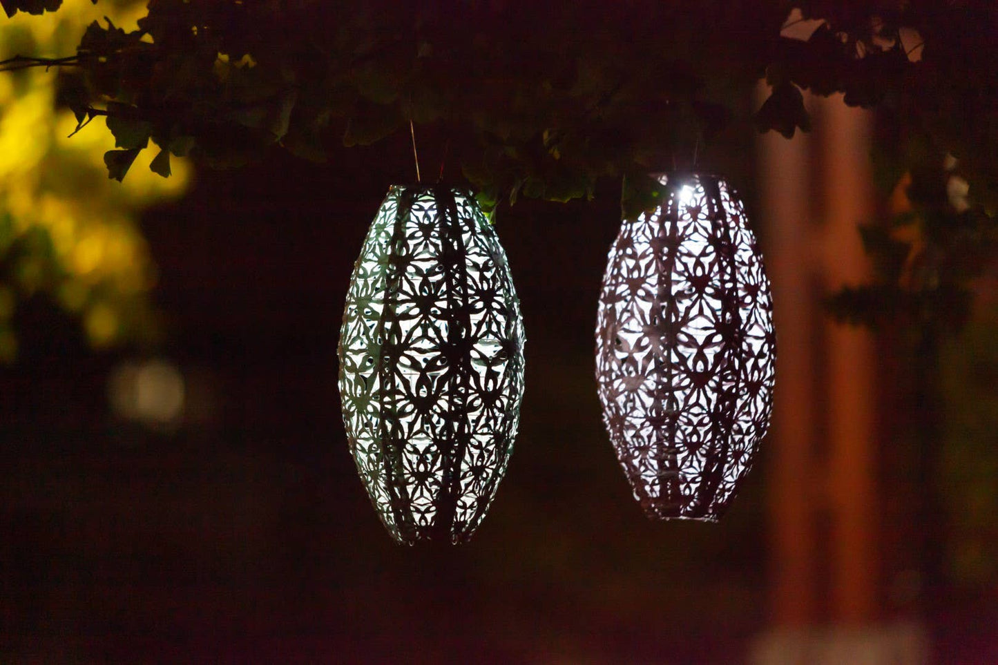 Stella Wildflower Pod 15" Solar Lantern - Blush