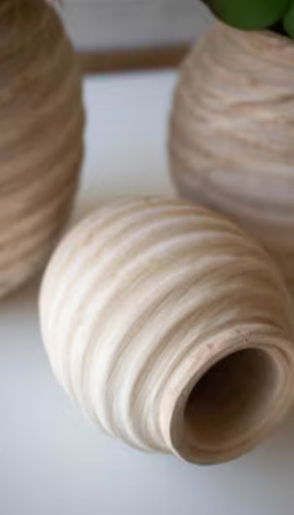 10.5” Natural Wood Gourd Pot