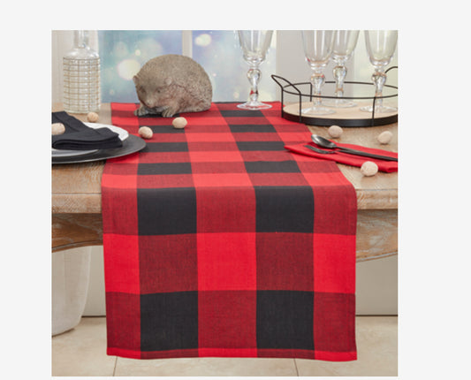 Red/Black Table Runner