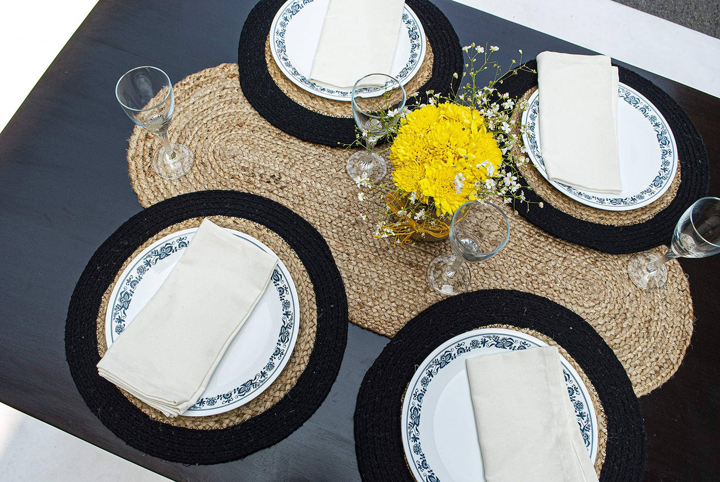 OVAL BRAIDED TABLE RUNNER, NATURAL JUTE, 13'' x 36''.